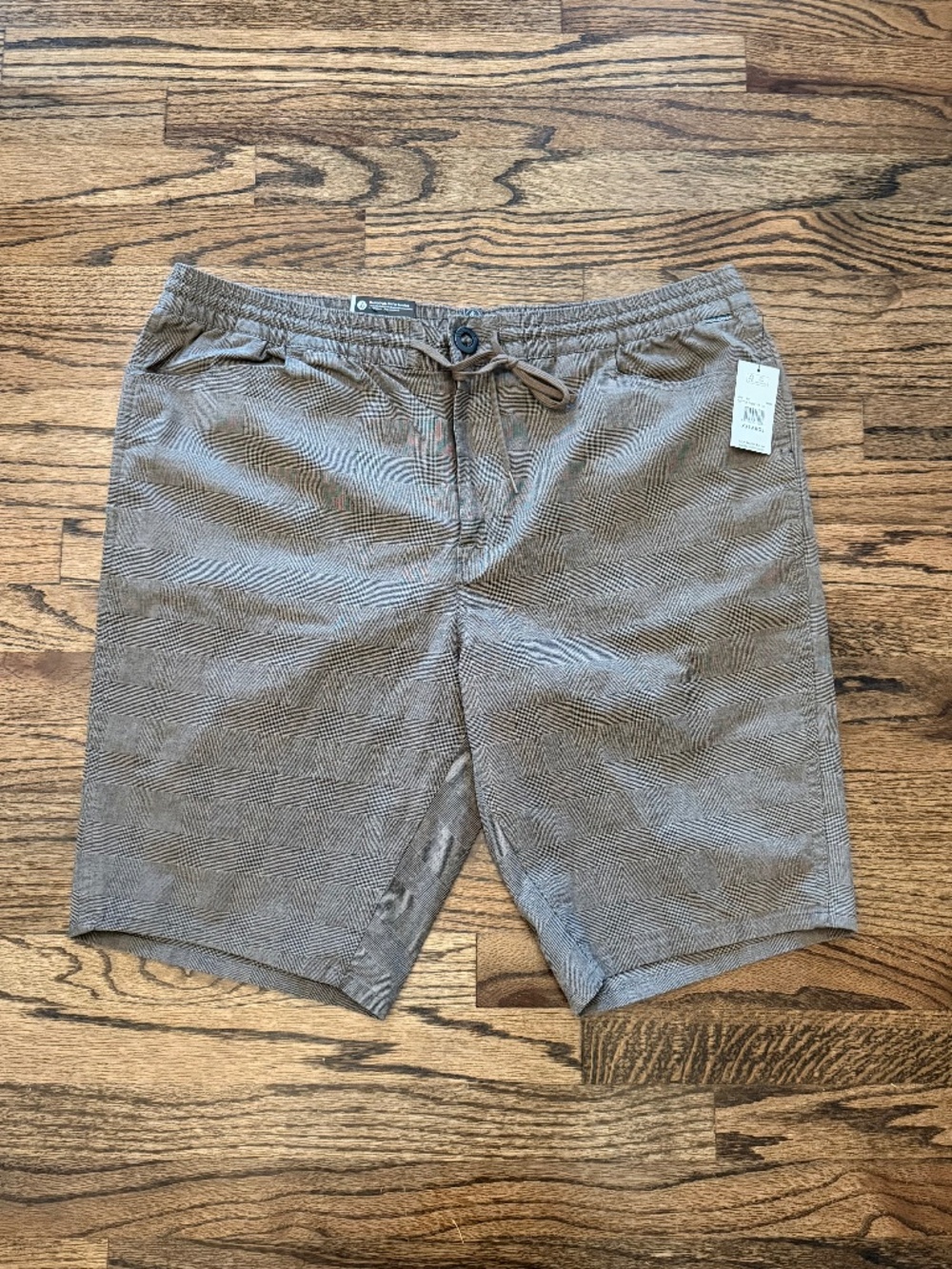Volcom Gritter Modern Thrifter Mens Shorts Brown Plaid Chino NWT XXL